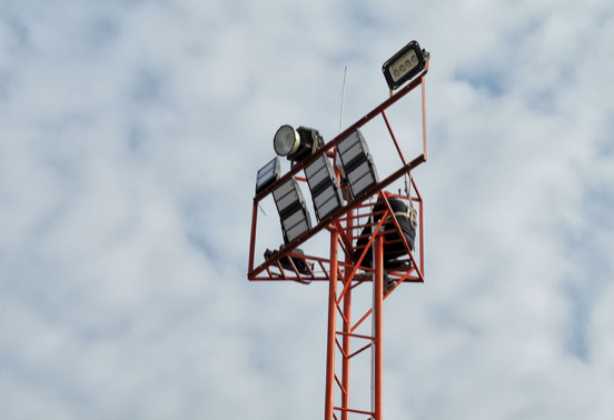 LED High Mast Light Standards Жарық диодты жоғары діңгек жарығы стандарттары
